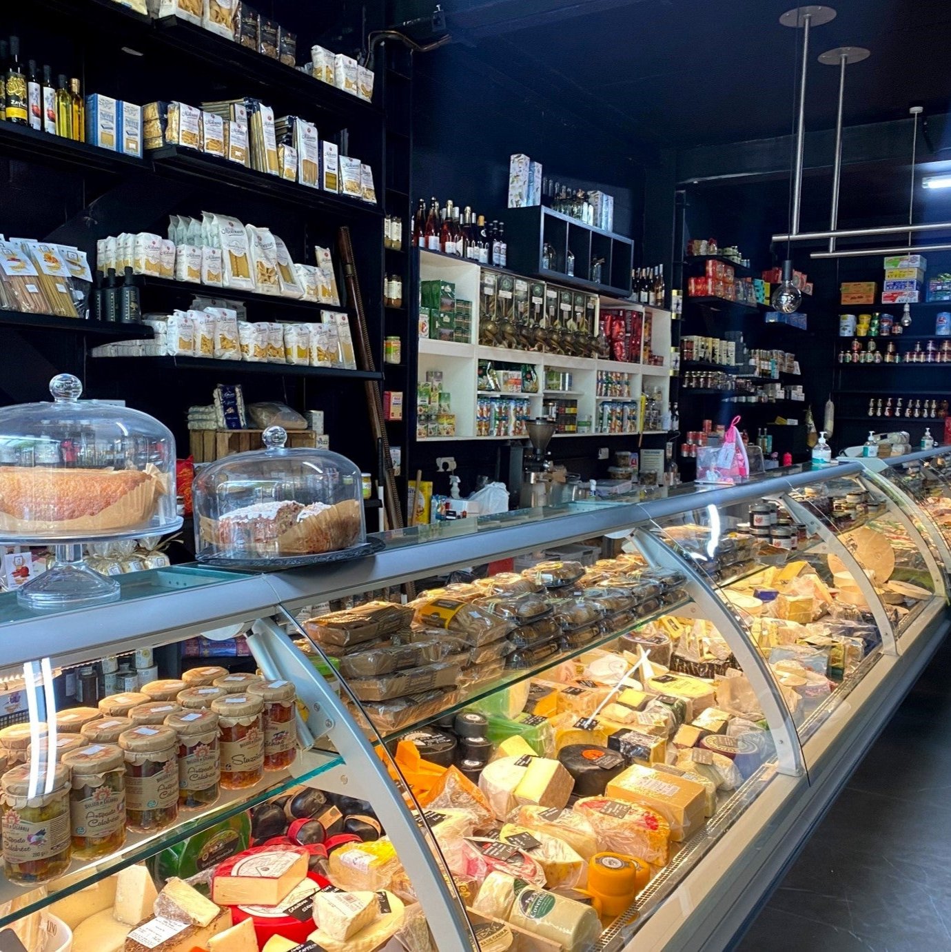 Epitome of European Luxury – Finest of the Finest Selection Hamper
